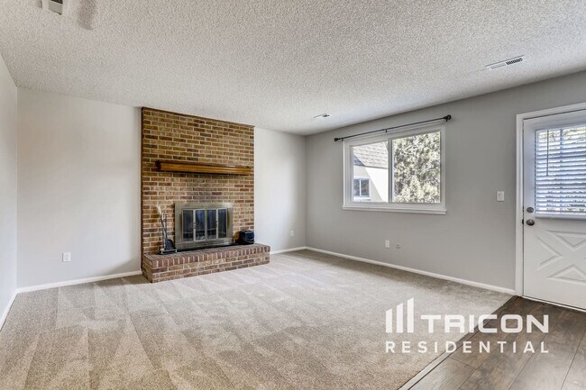 Building Photo - 4170 S Biscay Cir