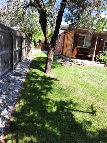 Building Photo - 8150-8152 Ames Way