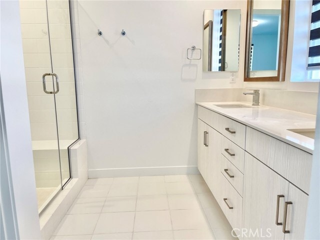 Building Photo - 480 Shelby Ln