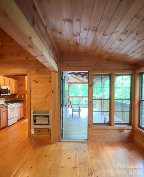 Building Photo - 474 Serpentine Dr