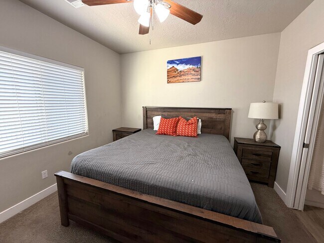 Building Photo - Resort Living with Year-Round Comfort – Estancia Resort