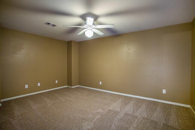 Building Photo - 22626 Spring Crossing Dr