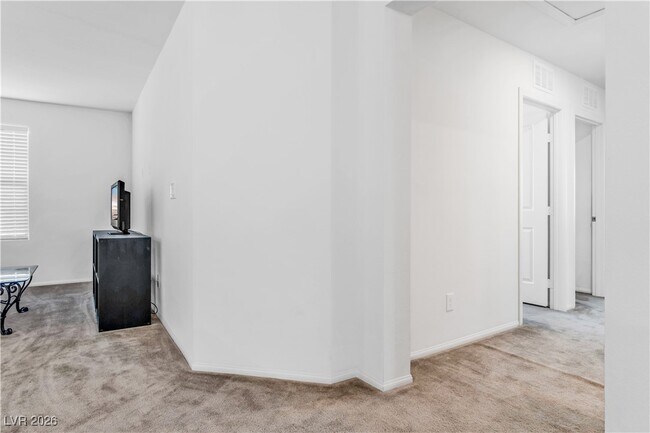 Building Photo - 10289 Massachusetts Ln