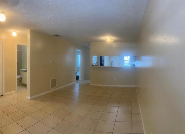 Building Photo - 1542 Sophie Blvd