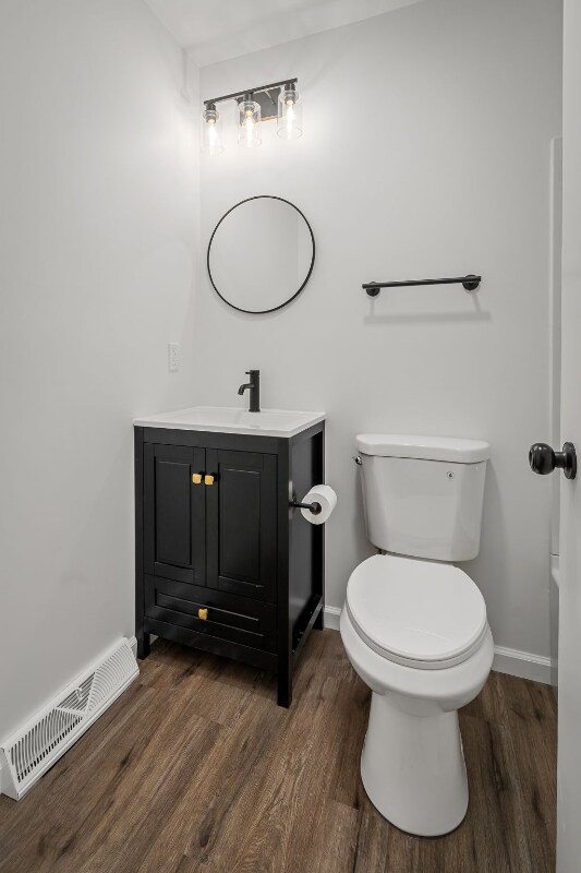 Building Photo - 13900 Evan Aire Dr