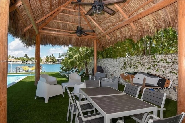 Building Photo - 641 86th St