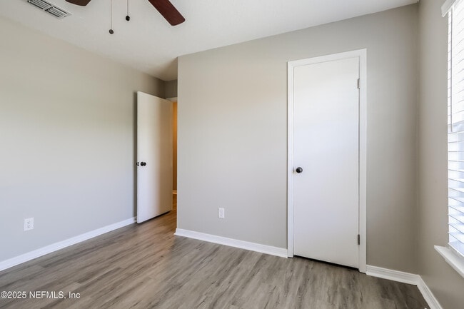Building Photo - 6349 Faulkner Dr
