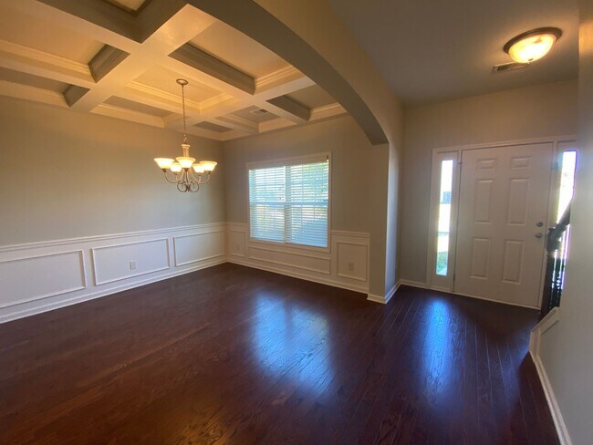 Building Photo - 106 Brown Thrasher Ln