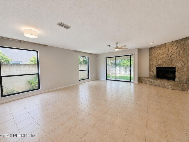 Building Photo - 1746 Ocean Grove Dr