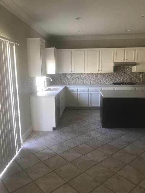 Building Photo - Incredible 5 Bed 2.5 Bath House Located In San Marcos