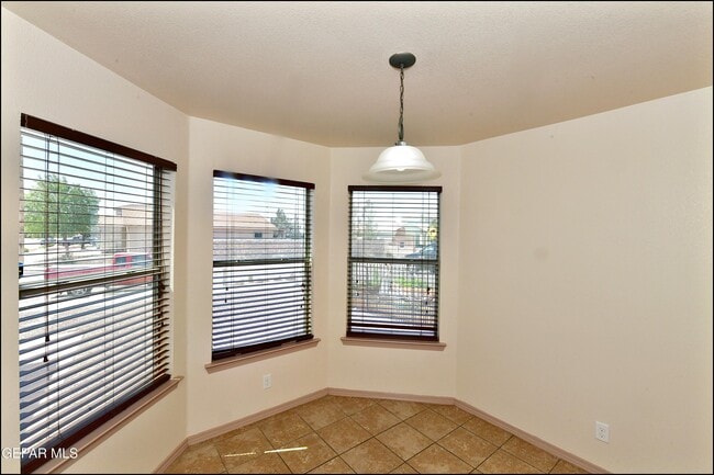 Building Photo - 11613 Ochre Bluff Ln