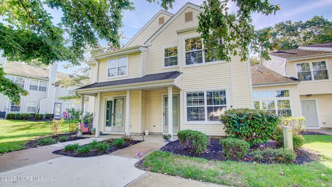 Primary Photo - 227 Paddington Ct