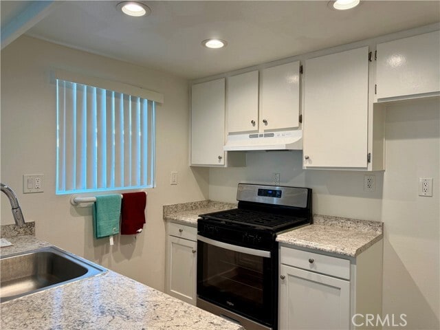 Building Photo - 6082 Fullerton Ave