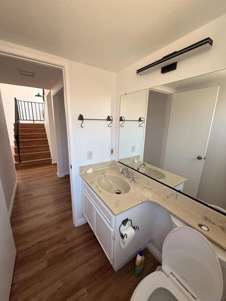 Building Photo - 7538 Hawks Peak Way