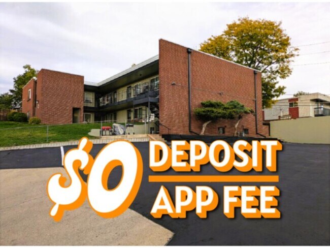 Building Photo - 1280 S Wolff St