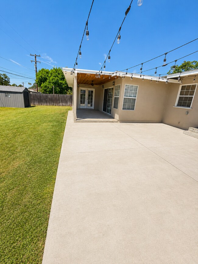 Building Photo - EV Charging Station.  Solar savings. Beautifully Updated Home with Designer Flooring, Upgraded Ki...