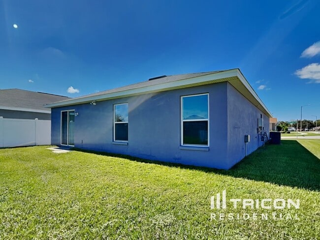 Building Photo - 2158 Bretton Ridge Loop