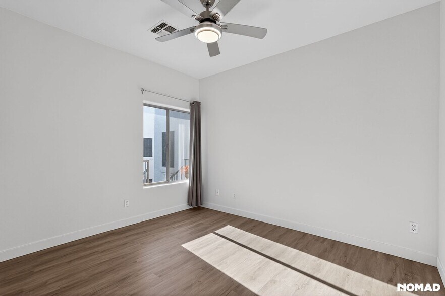 Building Photo - 16616 E Gunsight Dr