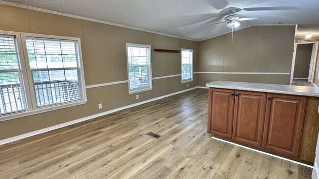 Building Photo - 304 Winnfield Rd