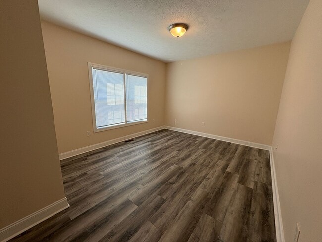 Building Photo - Available for the 2026-2027 leasing term