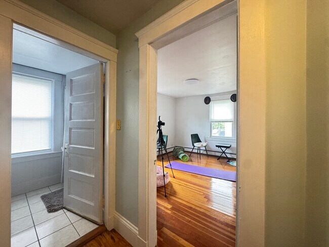 Building Photo - 24 Shawmut Terrace