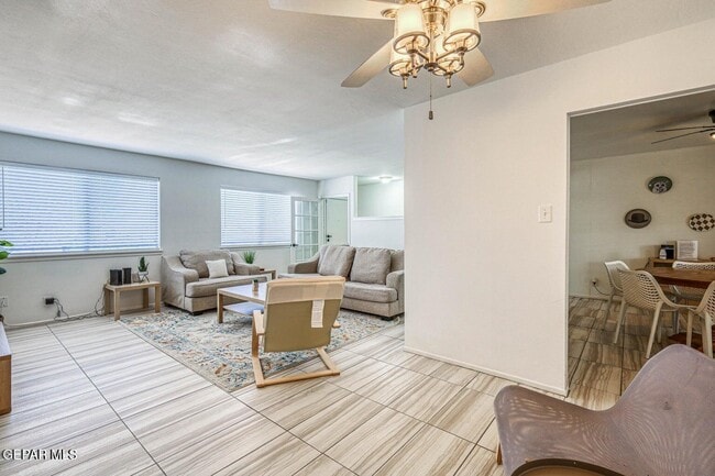 Building Photo - 524 Balboa Rd