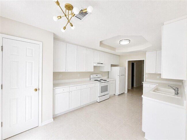 Building Photo - 1203 Soaring Ridge