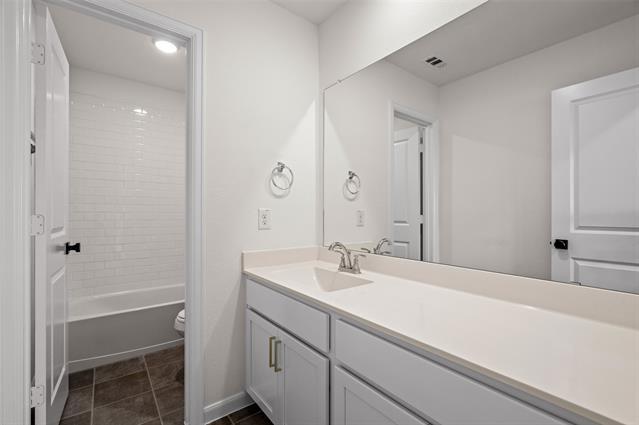 Building Photo - 1432 Bettolo Dr