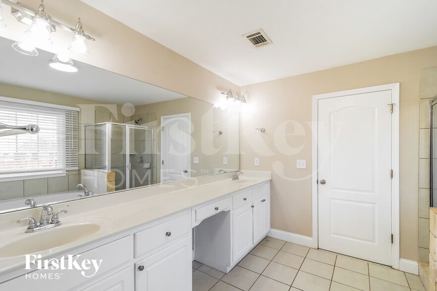 Building Photo - 8122 Primrose Cove SE