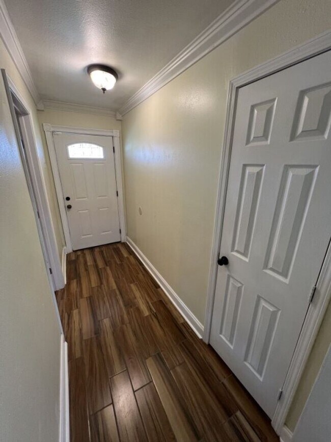 Building Photo - Spacious 5BR Home in Avalon – Dual Master Suites + Modern Updates!