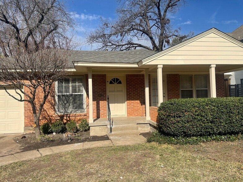 Building Photo - 5311 Emerson Ave