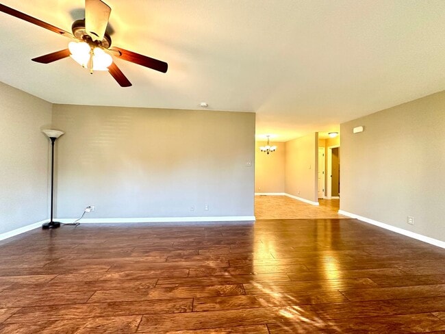 Building Photo - Spacious 3-Bedroom Home with Fenced Yard & Garage!