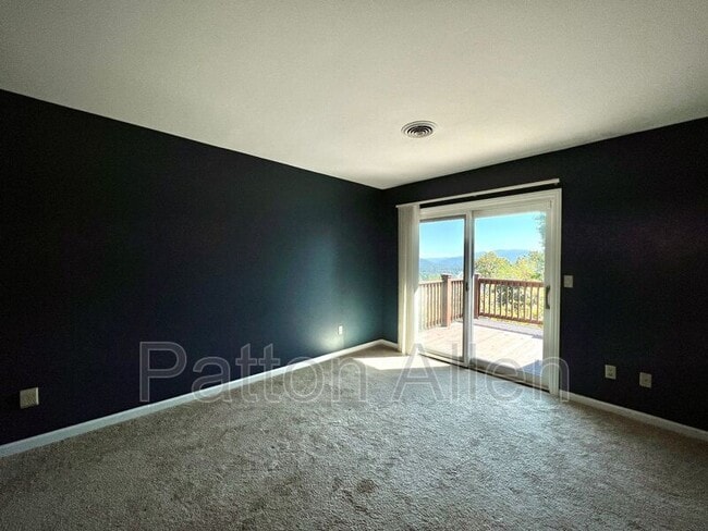 Building Photo - 494 Windswept Dr