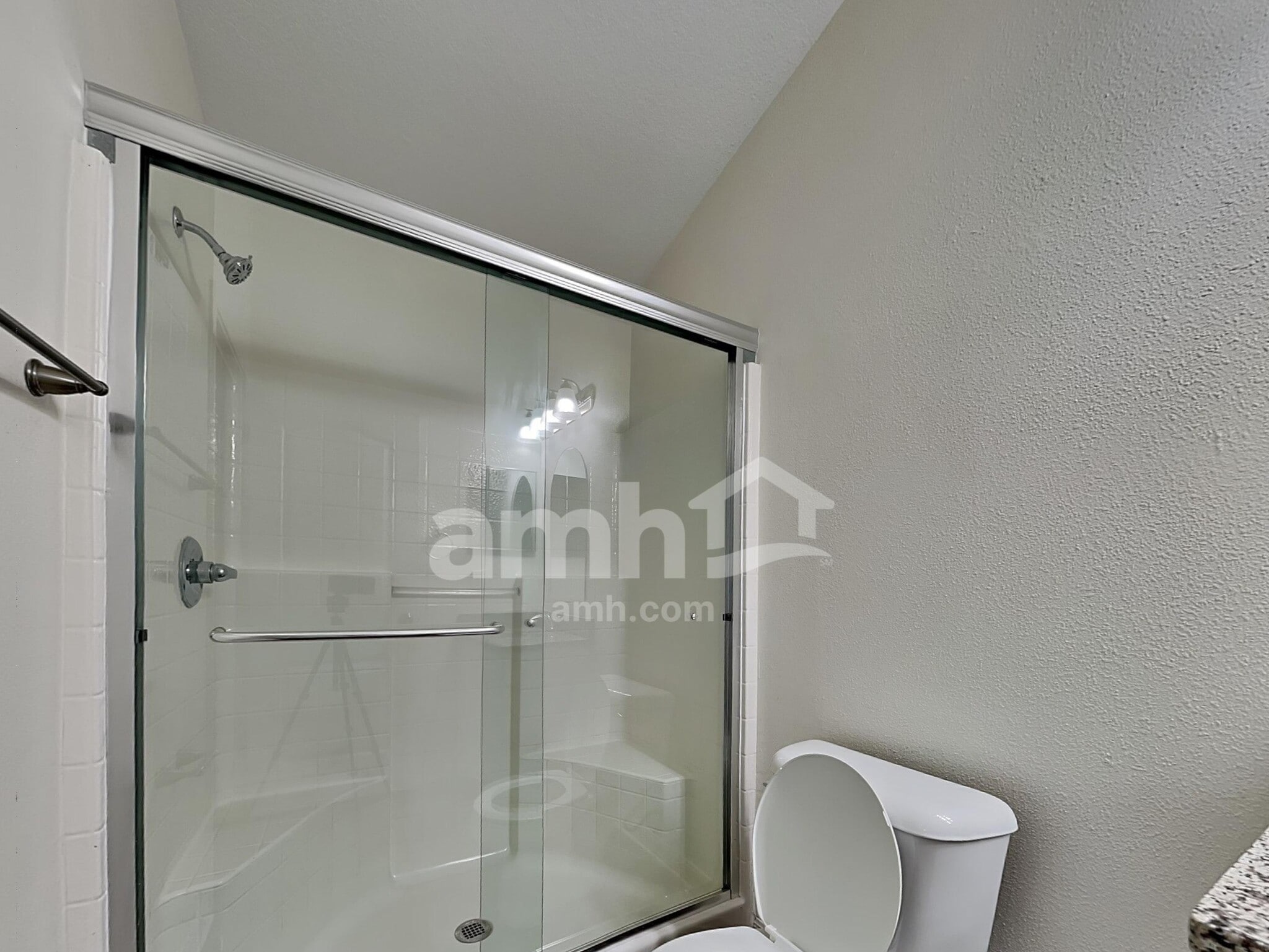 Building Photo - 8138 Canterbury Lake Blvd