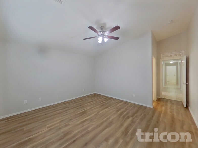 Building Photo - 19303 N Leland Rd