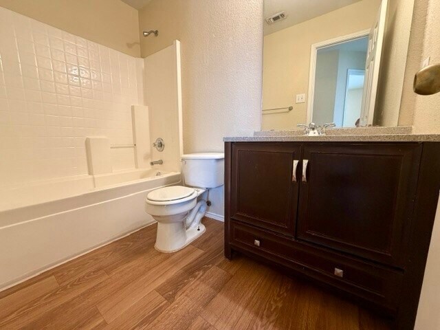 Building Photo - 1611 Windcastle Dr