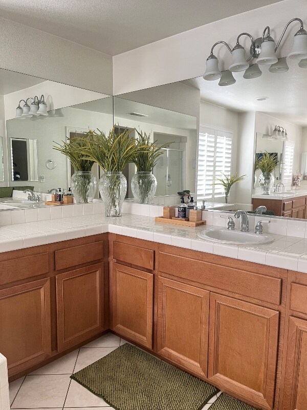 Building Photo - 8418 Lourenco Ln