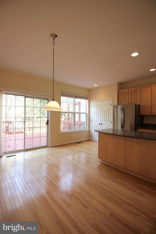 Building Photo - 21475 Welby Terrace