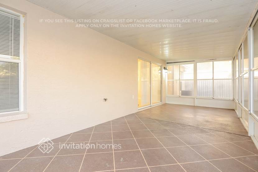 Building Photo - 507 Somerstone Dr