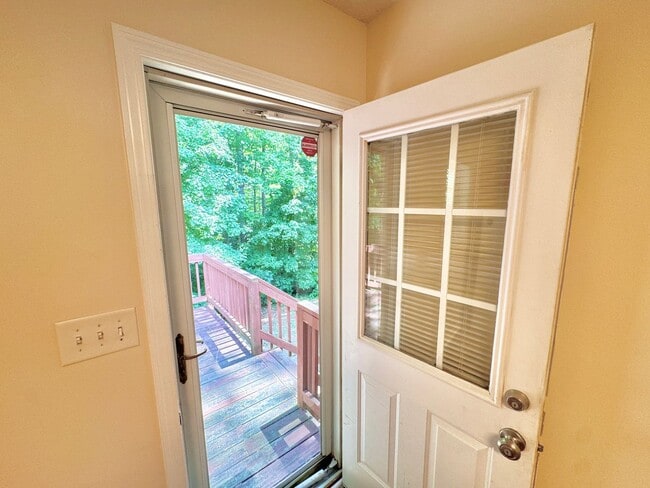 Building Photo - Statesville - 3BR/2BA