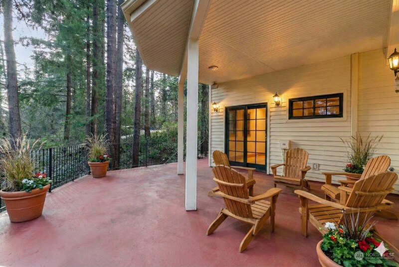 Building Photo - 14520 Fremont Ave N