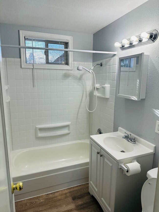 Building Photo - Charming Updated Home Centrally Located