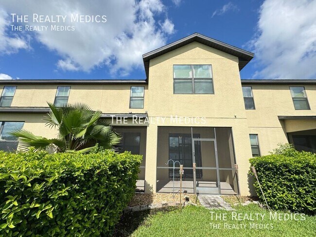 Building Photo - 2365 Seven Oaks Dr