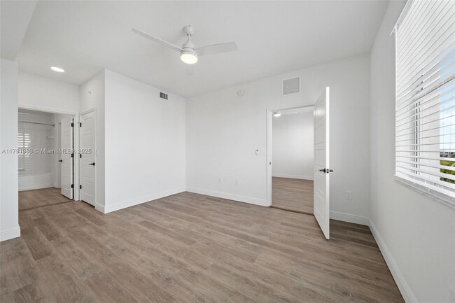 Building Photo - 10170 SW 7th St