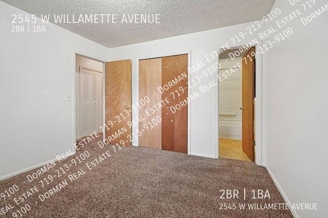 Building Photo - 2545 W Willamette Ave