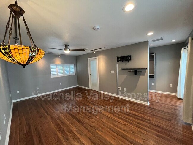 Building Photo - 4080 Cll San Antonio