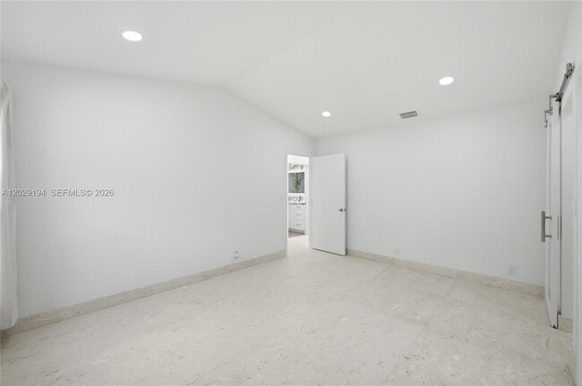 Building Photo - 22384 Thousand Pines Ln