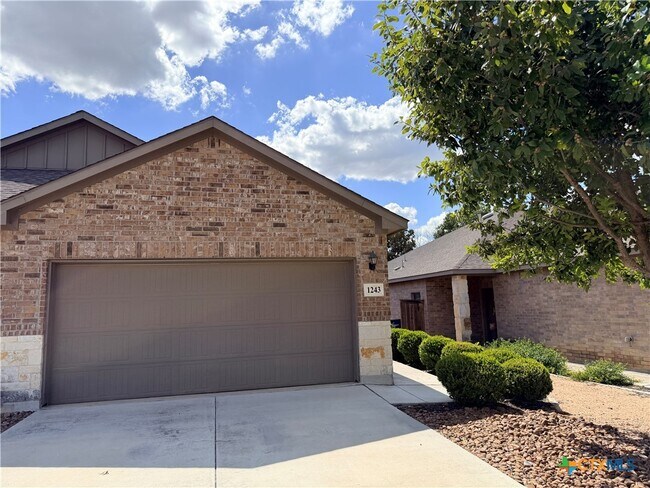 Building Photo - 1243 FM-306 E