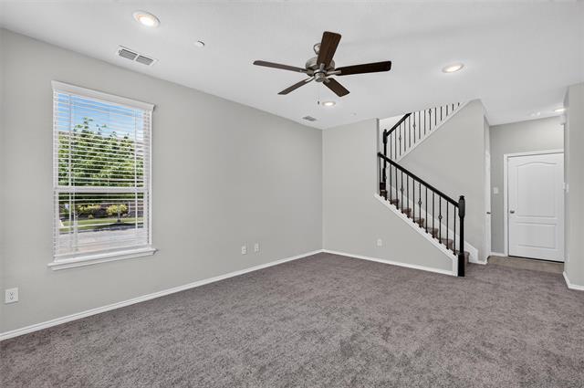 Building Photo - 2420 Canongate Dr