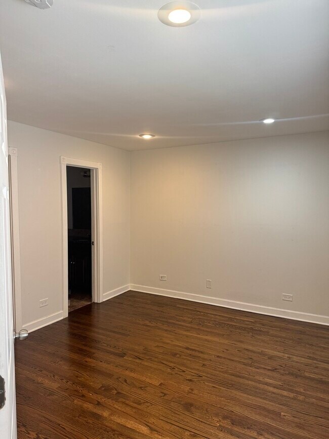 Building Photo - 1233 Wyndham Ct